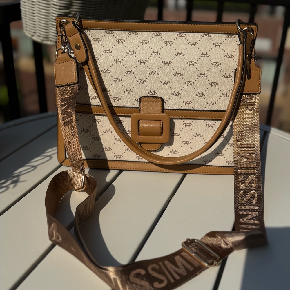 Stylish Tan and Cream Women's Bag